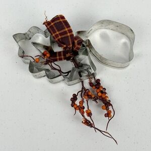 Vintage Fall Cookie Cutters Set of 3 Leaf Acorn Tin Metal Country Primitive
